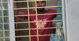 নারী এসআইকে ‘ম্যাডাম’ বলে সম্বোধন করায় যুবক আটক