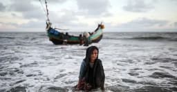 বঙ্গোপসাগর উপকূলে ২ নৌকাডুবি, ৫০০ জনের বেশি নিহত