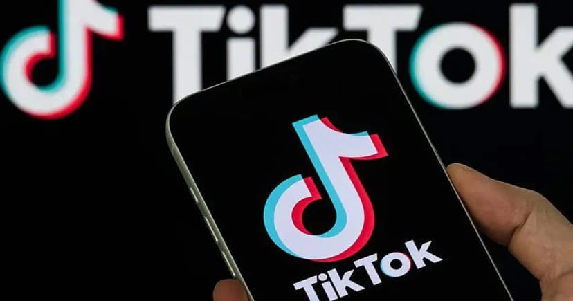 নতুন মার্কিন চুক্তিতে কি বদলাবে টিকটক ব্যবহারের অভিজ্ঞতা?