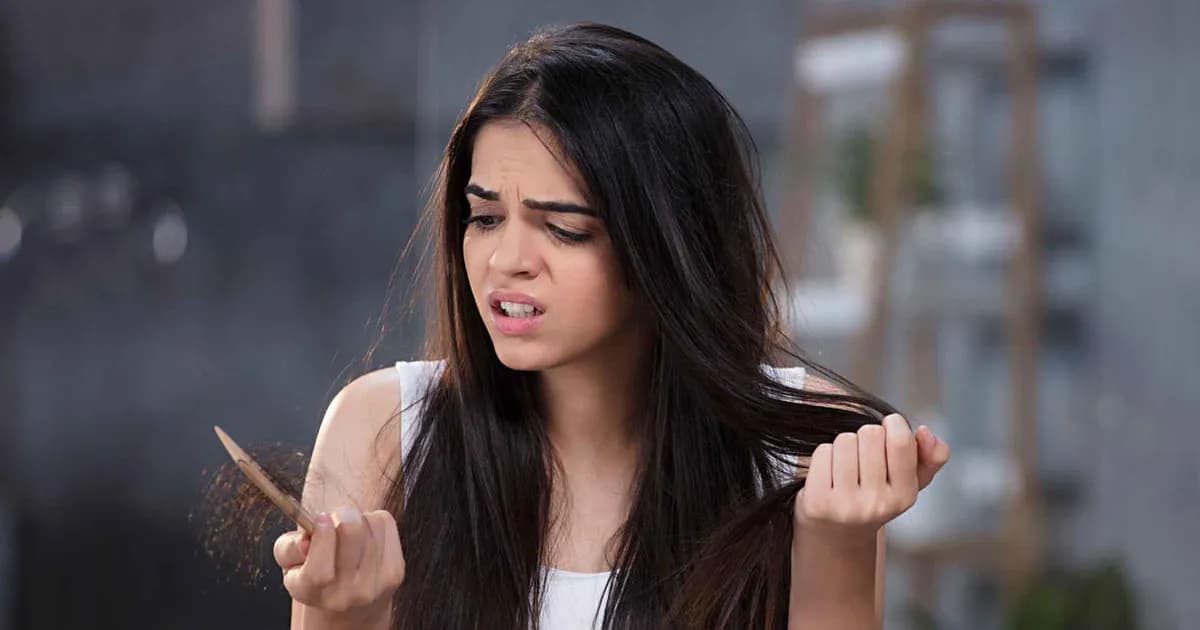 চুল পড়া নিয়ে দুশ্চিন্তা শেষ! প্রতিদিন খান এই খাবার
