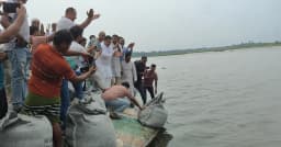 বাঞ্ছারামপুরে তিতাস নদীর তীরে জিও ব্যাগ নিক্ষেপ কাজের উদ্বোধন