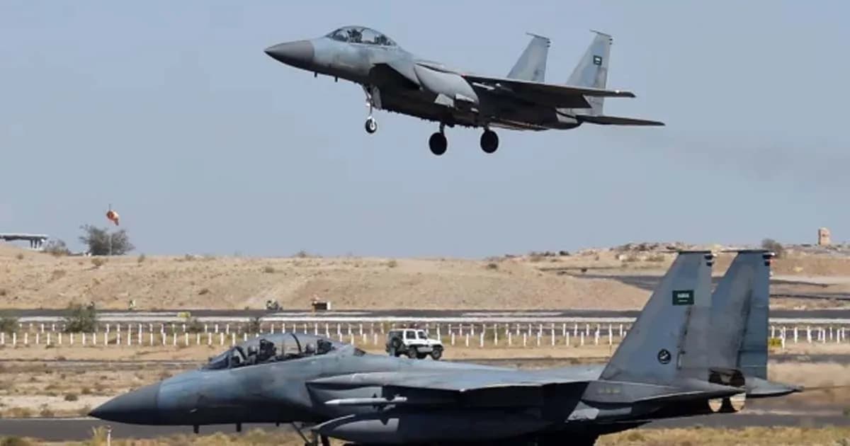 ইয়েমেনে বিমান হামলা চালিয়েছে সৌদি আরব