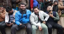 খালেদা জিয়ার মৃত্যুতে শোকস্তব্ধ দল, হাসপাতালে ভিড় ও অশ্রুসিক্ত মুহূর্ত