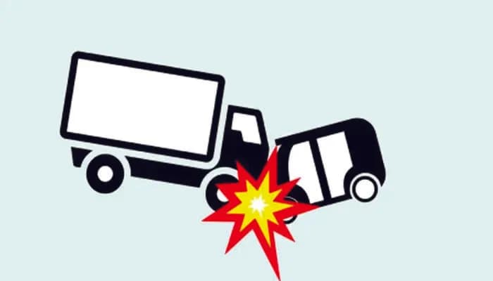 বোরহানউদ্দিনে ট্রাক-সিএনজি সংঘর্ষে নিহত ৩