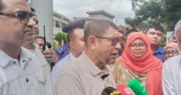 মহেশপুর হাসপাতালে স্বাস্থ্যমন্ত্রীর আকস্মিক পরিদর্শন