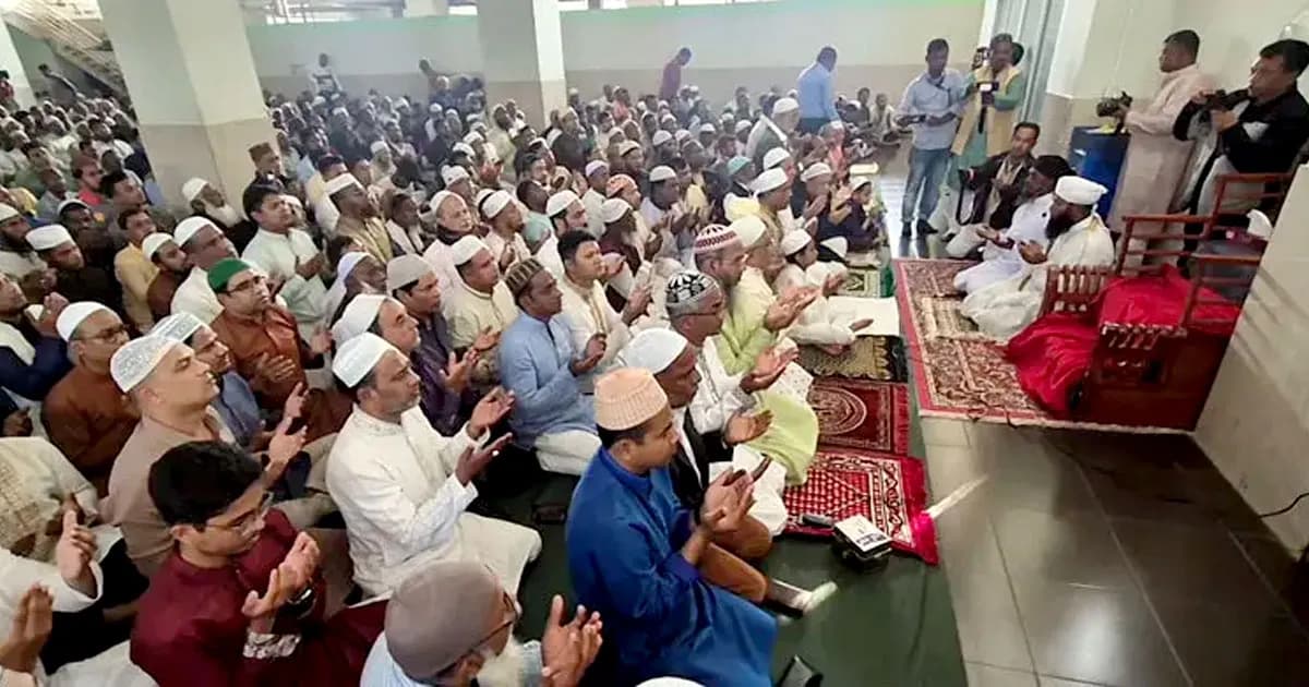 তারেক রহমানের বিজয় উপলক্ষে বগুড়ায় বিশেষ দোয়া মাহফিল