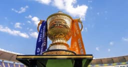 আইপিএলে দায়িত্ব কেড়ে নেওয়া হতে পারে চার অধিনায়কের