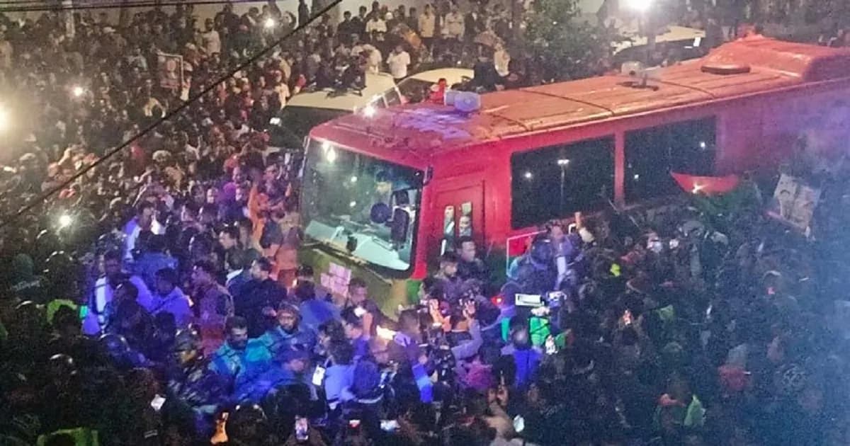 অবশেষে গুলশানের বাসভবনে পৌঁছালেন তারেক রহমান