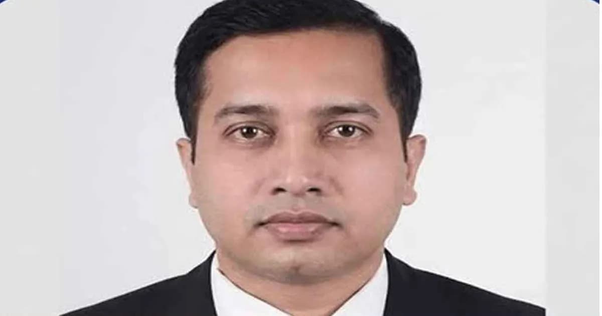পদত্যাগ করেছেন সহকারী অ্যাটর্নি জেনারেল আশিক রুবাইয়াত