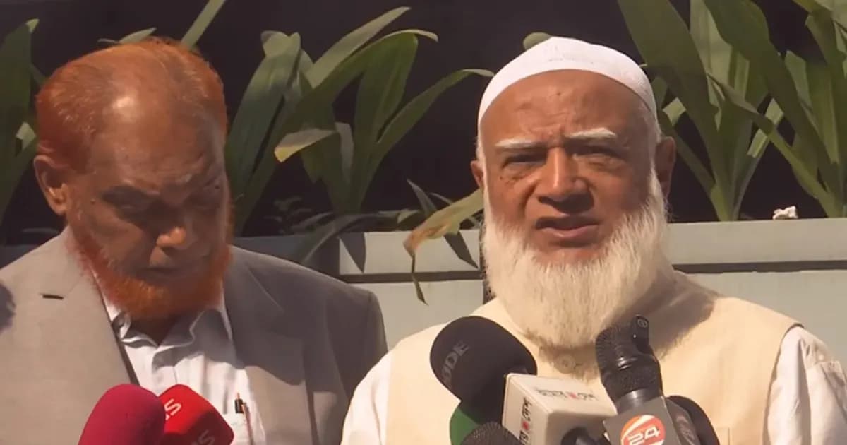 নির্বাচনের সময় তসবিহ হাতে ঘোরে তারাই ধর্ম ব্যবসা করে