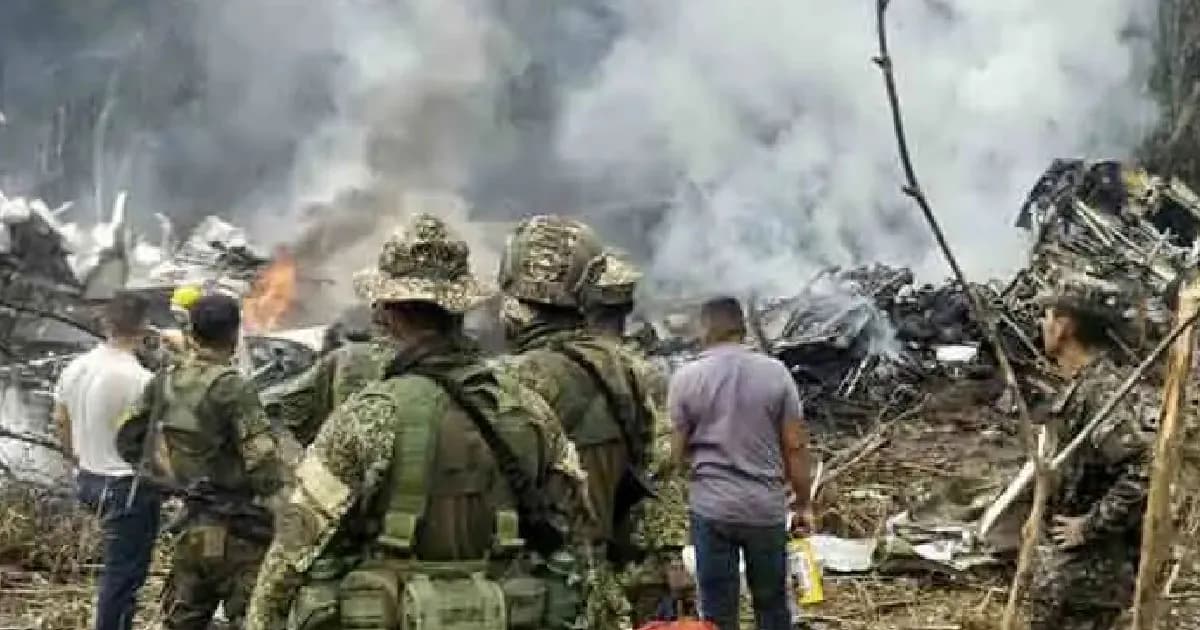 কলম্বিয়ায় সামরিক কার্গো উড়োজাহাজ বিধ্বস্ত, নিহত ৬৬