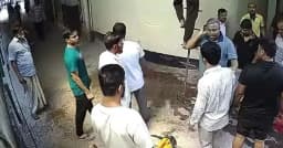 সিকেডি হাসপাতালে চাঁদাবাজি: যুবদল নেতা মঈনসহ গ্রেফতার ৭