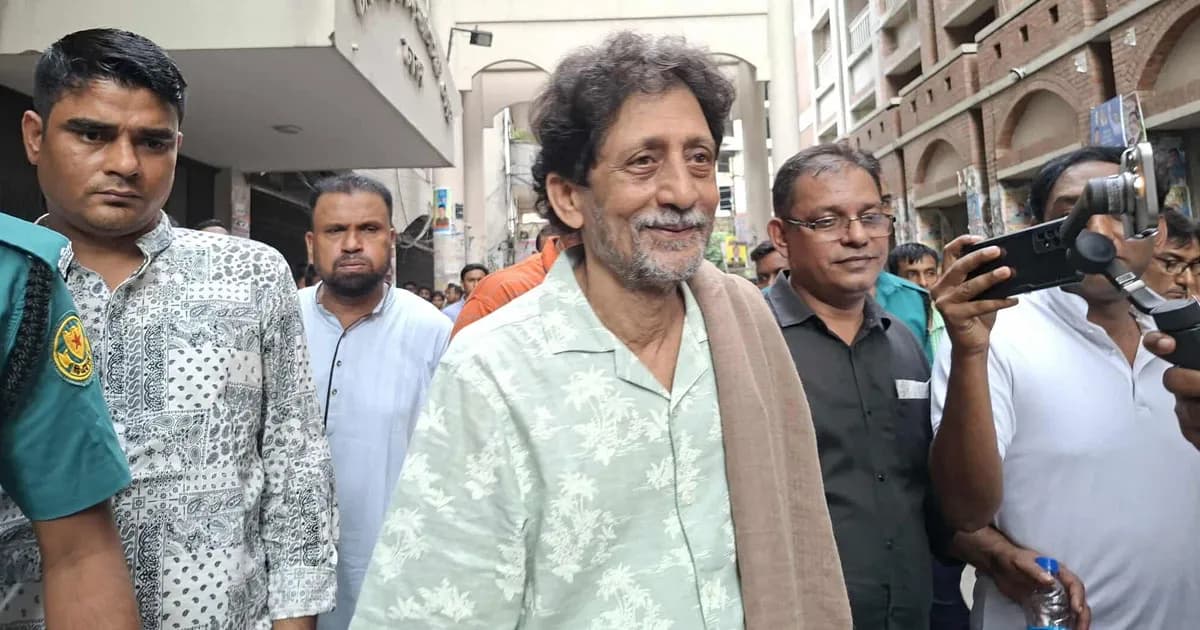 হত্যা মামলায় জামিন পেলেন অধ্যাপক ড. আবুল বারকাত