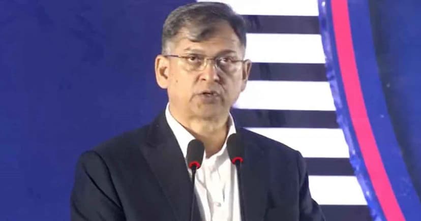 সেনাবাহিনী ব্যারাকে ফেরানোর বিষয়ে যা জানালেন স্বরাষ্ট্রমন্ত্রী