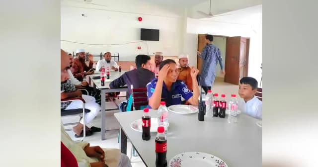 পুলিশের ভোজসভার অতিথি যুবলীগের সভাপতি