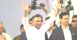 জনস্রোত পেরিয়ে গণসংবর্ধনা মঞ্চে তারেক রহমান