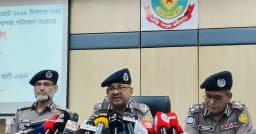 সাংবাদিকদের ওপর পুলিশের হামলা: এড়িয়ে গেলেন ডিএমপি কমিশনার