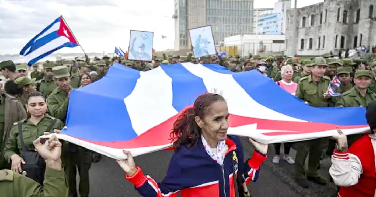 ভেনেজুয়েলায় মার্কিন হামলার প্রতিবাদে কিউবায় ব্যাপক বিক্ষোভ