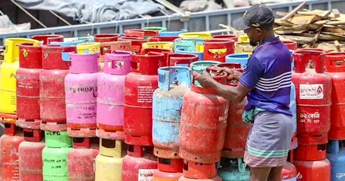 ফেব্রুয়ারি মাসে ৫০ টাকা বাড়ল এলপিজি গ্যাসের দাম