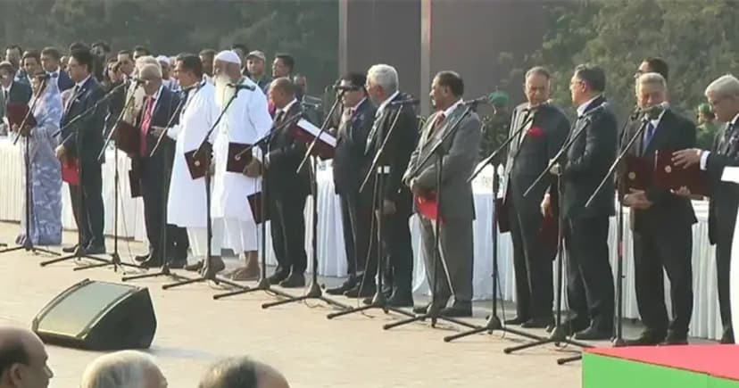 মন্ত্রী হিসেবে শপথ নিলেন যে ২৫ জন