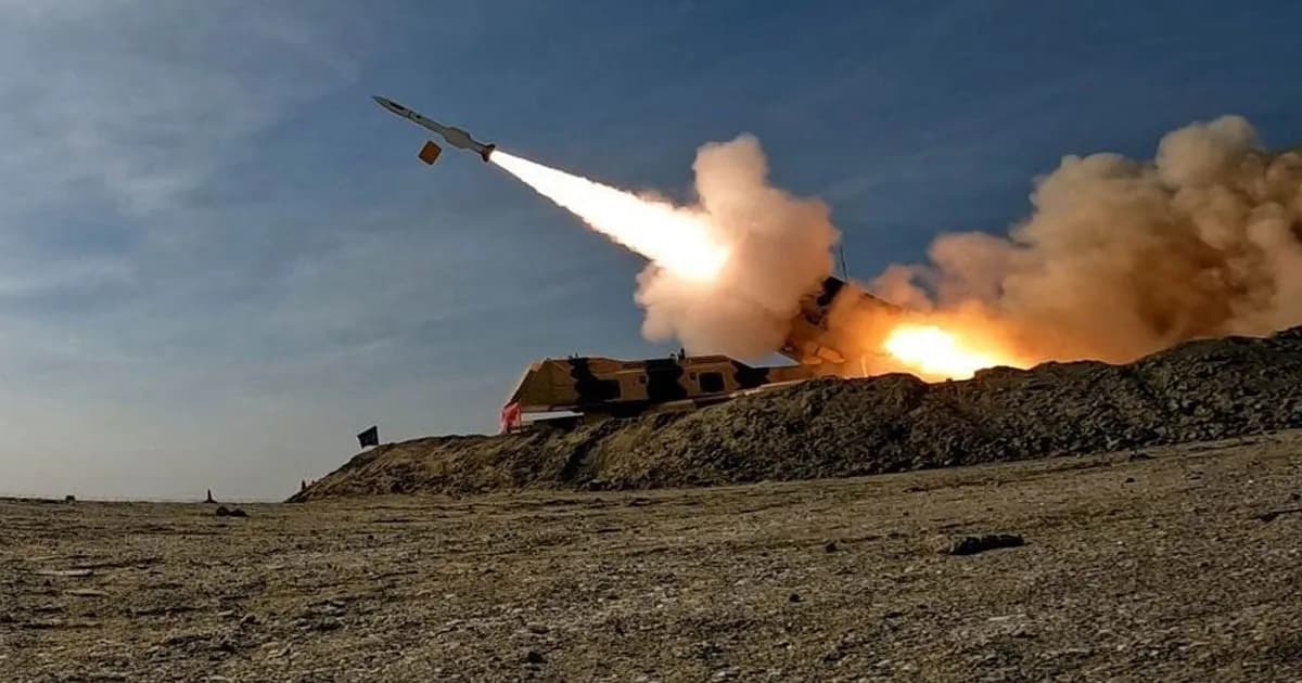 ইসরায়েলে কয়েক দফা রকেট  হামলা চালিয়েছে হিজবুল্লাহ