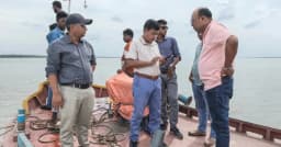 দুই দিনেও সন্ধান মেলেনি নদীতে ডুবে যাওয়া কয়লাবাহী জাহাজের