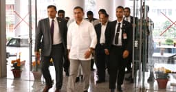 প্রথম কর্মদিবস শেষে সচিবালয় ছাড়লেন প্রধানমন্ত্রী তারেক রহমান