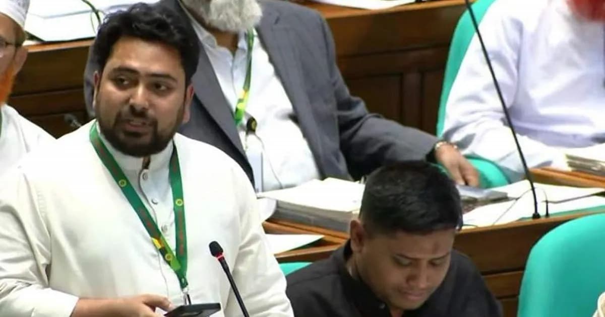 কোনো ফ্যাসিস্টের দোসর যেন সংসদে বক্তব্য দিতে না পারে: নাহিদ