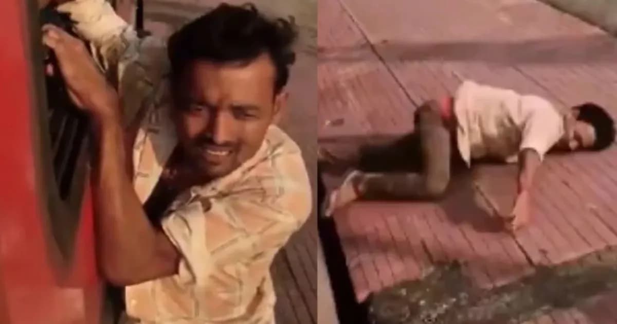 ফোন চুরি করতে গিয়ে চলন্ত ট্রেনের জানালায় ঝুললেন যুবক