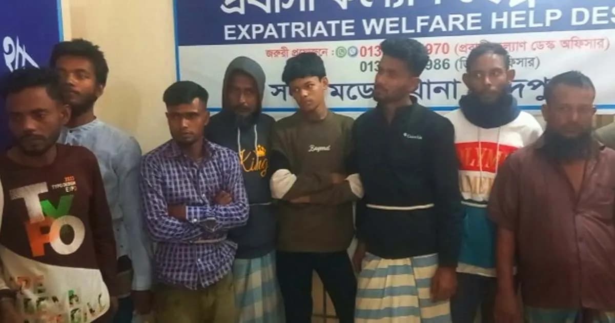 চাঁদপুরে পৃথক অভিযানে ১২ জুয়াড়ি আটক