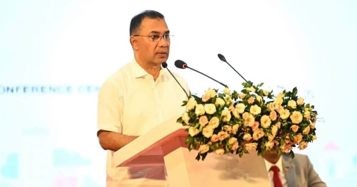 ভঙ্গুর রাষ্ট্র পুনর্গঠনই সরকারের প্রধান কাজ: প্রধানমন্ত্রী