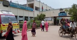 দৌলতপুরে সশস্ত্র হামলা, স্বেচ্ছাসেবক দল নেতাসহ ১০-১২ জন গুলিবিদ্ধ