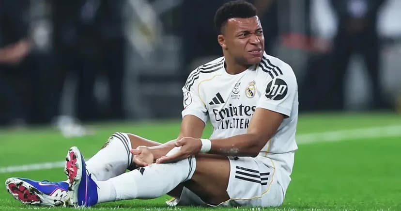 মাঠে ফেরার অপেক্ষা আরও বাড়ছে এমবাপের