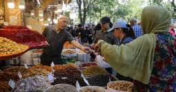 সরকারি জামানতে বাকিতে পণ্য কেনার সুবিধা চালু করল ইরান