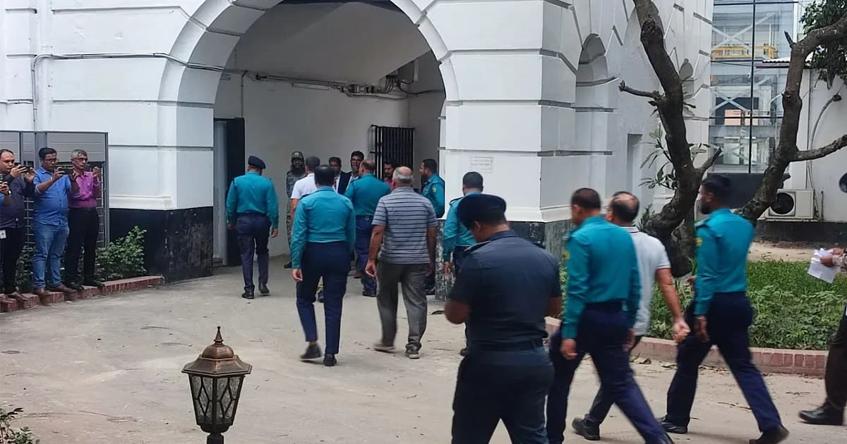 সেনা কর্মকর্তাদের বিরুদ্ধে অভিযোগ গঠন শুনানি ফের ১৪ ডিসেম্বর