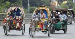 সৌর বিদ্যুতে চার্জ না করলে নিবন্ধন পাবে না ব্যাটারিচালিত রিকশা