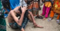 কচুরিপানার নিচে সাড়ে ৩ ঘণ্টা লুকিয়েও শেষ রক্ষা হলো না চোরের