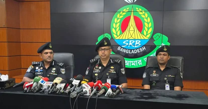 গ্রেপ্তার ৭ জনের ৫ জনই সরকারি কর্মচারী, চুক্তি ৮-১০ লাখ টাকা