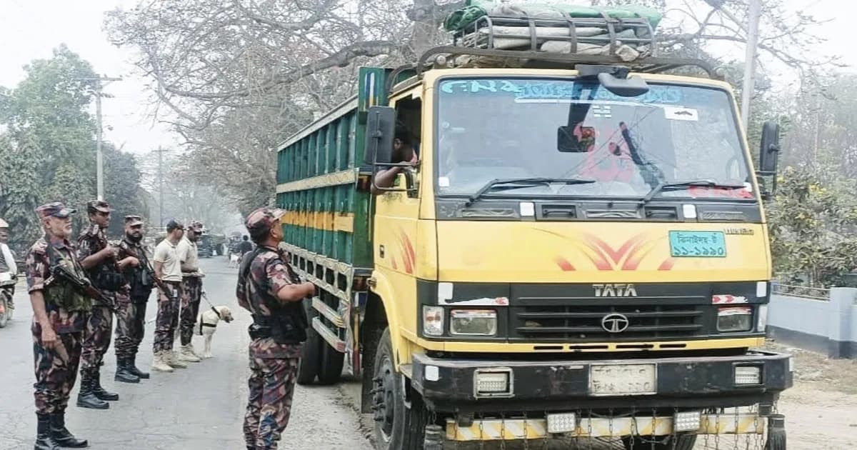 চুয়াডাঙ্গা সীমান্তে জ্বালানি তেল পাচার ঠেকাতে বিজিবির কড়া নজরদারি