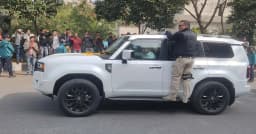 ভোটার হিসেবে নিবন্ধন করলেন তারেক রহমান