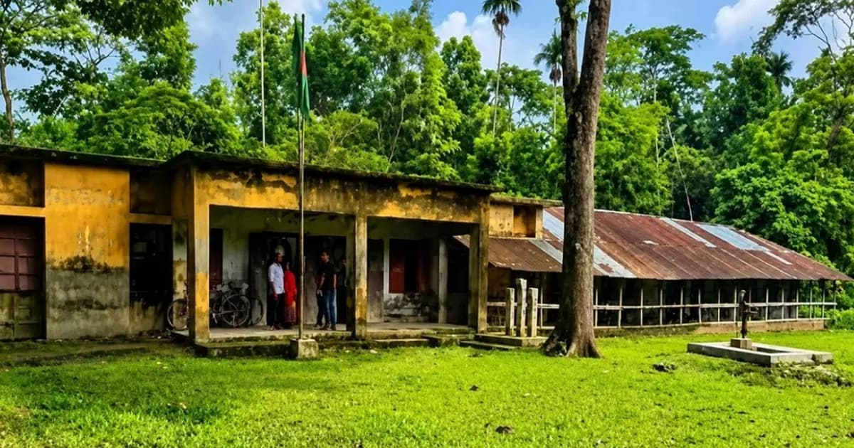 ১১ শিক্ষকের ১১ পরীক্ষার্থী, পাস করা একমাত্র শিক্ষার্থীর নামই জানেন না কেউ