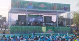 বন্ধ কলকারখানা চালু করতে কাজ করছে সরকার: রিজভী