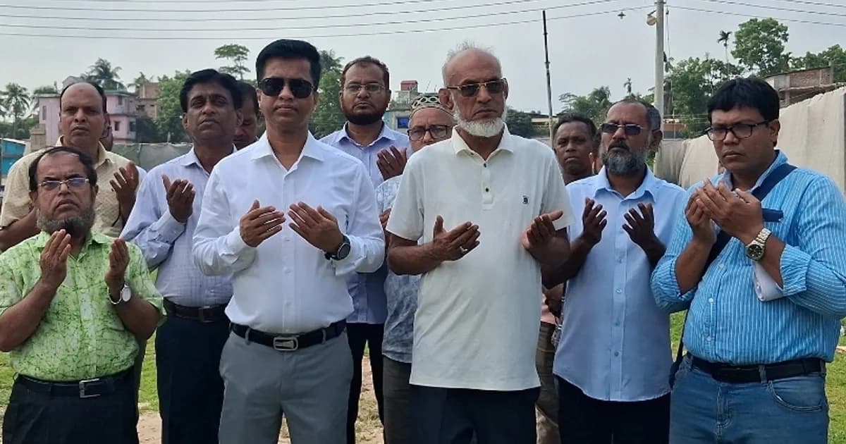 পিরোজপুর সরকারি উচ্চ বিদ্যালয়ে ৬ তলা ভবনের পাইলিং কাজের উদ্বোধন