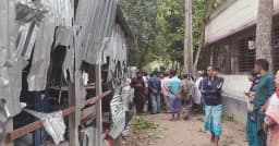 ঈদের নামাজের পর ভাঙ্গায় দুই পক্ষের সংঘর্ষ, বাড়িঘর ভাঙচুর-লুটপাট