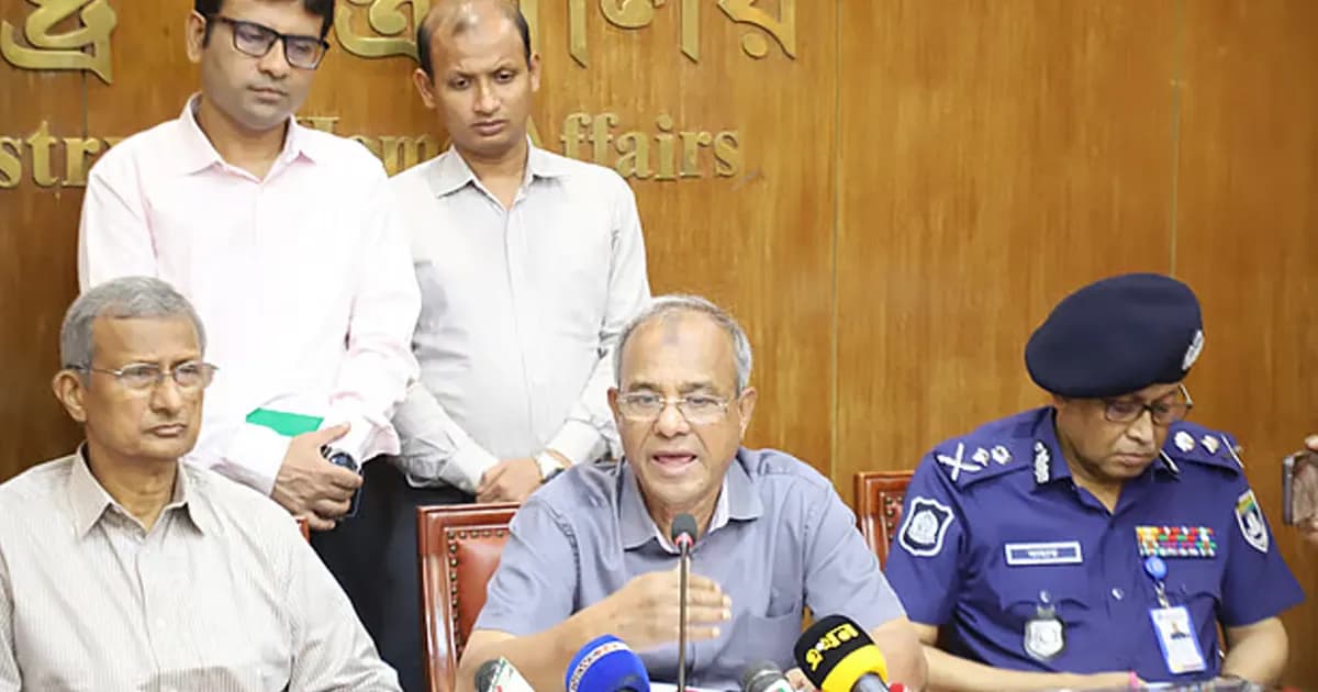 শেখ হাসিনার সঙ্গে যোগাযোগ রোধে দুই অ্যাপ নিয়ন্ত্রণের চিন্তা