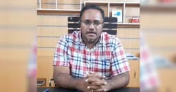উজিরপুরে নাগরিকের দরজায় প্রকৌশলী সুব্রত রায়ের তালা