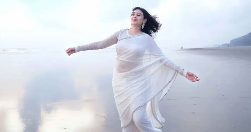 ‘প্রবল ঘোর’ নিয়ে ফিরলেন কুসুম শিকদার, ৯ বছর পর নতুন গান