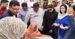 কড়াইল বস্তিতে ‘ফ্রি হার্ট ক্যাম্প’ উদ্বোধন করলেন জুবাইদা রহমান