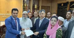 কক্সবাজার-১ আসনে মনোনয়নপত্র জমা দিলেন সালাহউদ্দিন আহমেদ