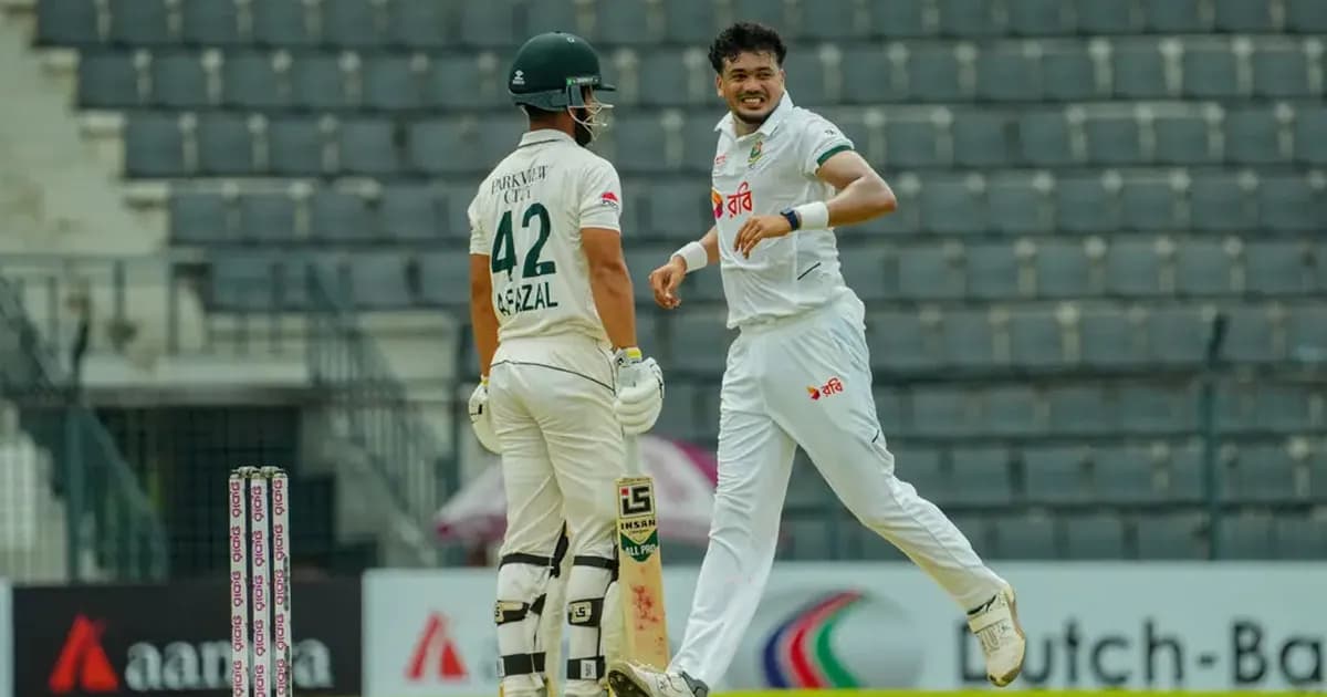 দিনের শুরুতেই তাসকিনের জোড়া আঘাতে চাপে পাকিস্তান